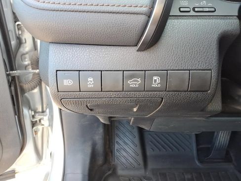 Used 2020 Toyota Camry LE w/ Convenience Package AWD/4WD image 19