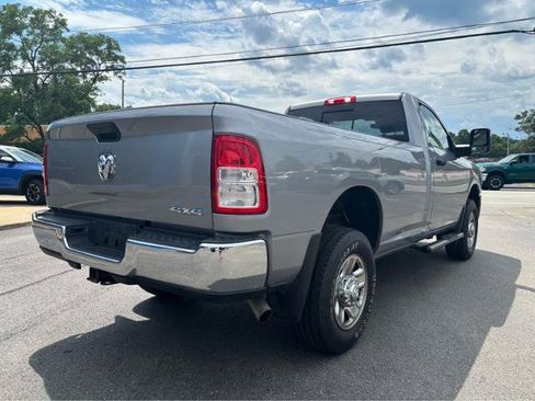 Used 2023 RAM 2500 Tradesman AWD/4WD image 9