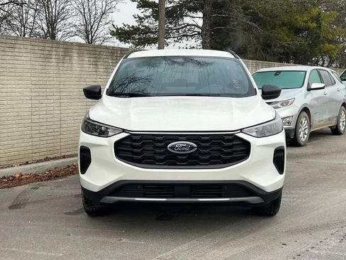 New 2026 Ford Escape ST-Line w/ Tech Pack #1 AWD/4WD image 2