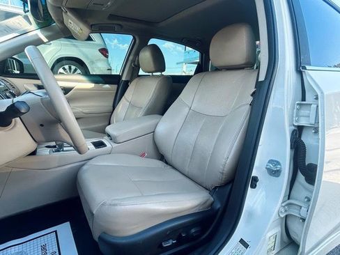 Used 2016 Nissan Altima 2.5 SL w/ 2.5 Technology w/LED Package FWD image 10