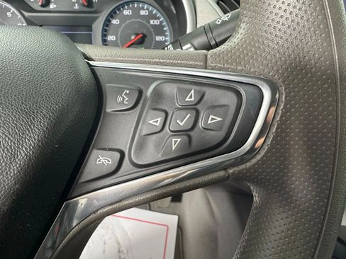 Used 2020 Chevrolet Malibu LS FWD image 16