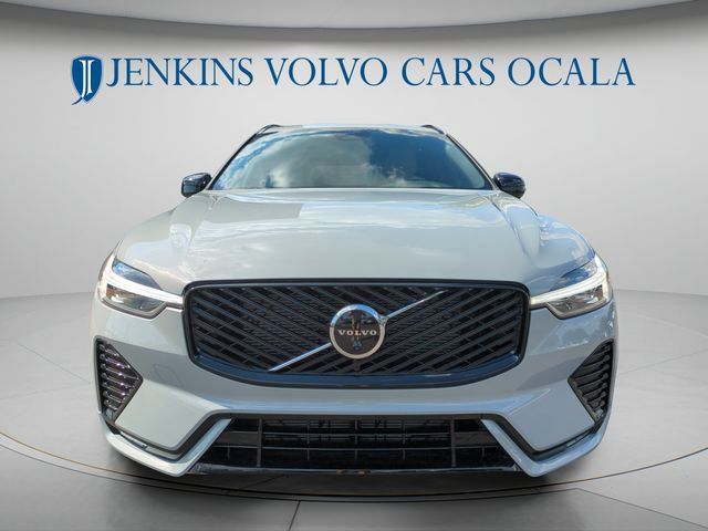 New 2026 Volvo XC60 B5 Plus AWD/4WD image 8