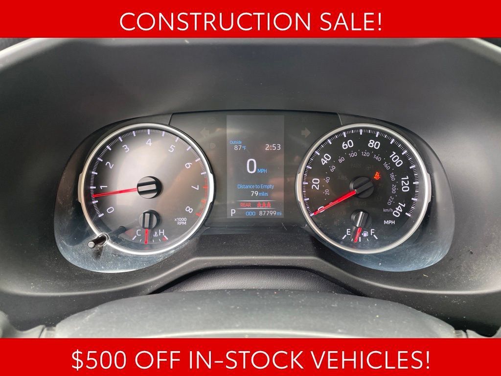 Used 2019 Toyota RAV4 LE AWD/4WD image 24