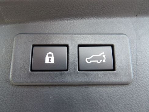 Used 2023 Subaru Outback Onyx Edition XT AWD/4WD image 27