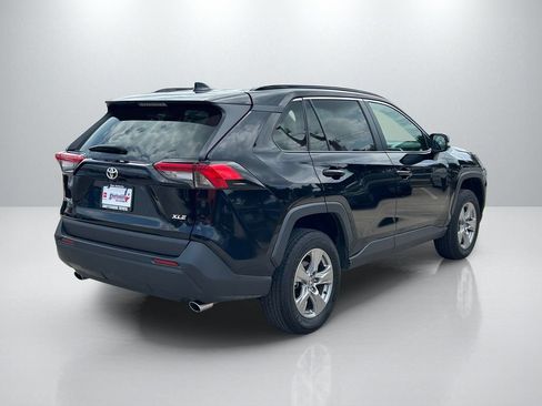 Certified 2025 Toyota RAV4 XLE FWD image 5