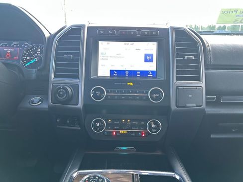 Certified 2020 Ford Expedition Platinum image 27