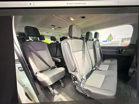 Used 2023 Ford Transit 350 XLT RWD image 4
