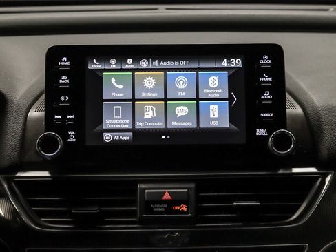 Used 2018 Honda Accord Sport image 15