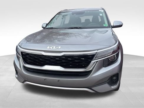 Used 2023 Kia Seltos S image 22