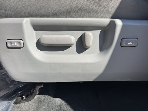 Used 2016 Toyota Sequoia Limited AWD/4WD image 13