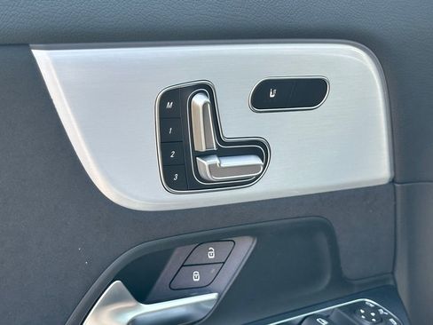 New 2025 Mercedes-Benz GLA 35 AMG GLA 35 AMG image 19