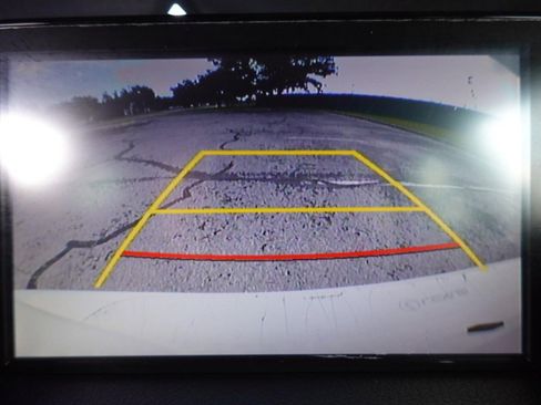 Used 2015 Lexus CT 200h w/ Navigation Package FWD image 15