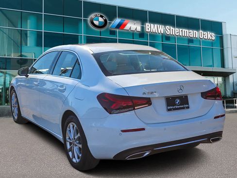 Used 2022 Mercedes-Benz A 220 image 6