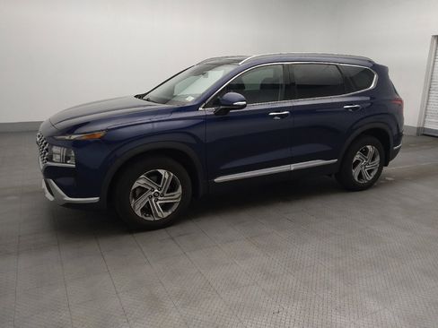 Used 2023 Hyundai Santa Fe SEL w/ Premium Package FWD image 2