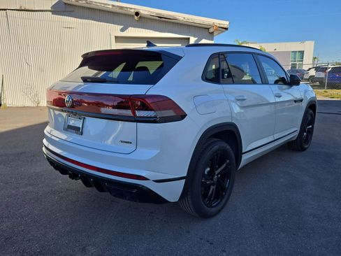 New 2026 Volkswagen Atlas Cross Sport SEL R-Line AWD/4WD image 14