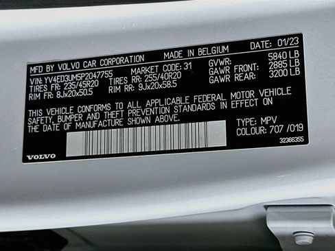 Used 2023 Volvo XC40 Recharge Ultimate w/ Protection Package Premier AWD/4WD image 12