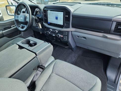 Certified 2025 Ford F150 XLT w/ Equipment Group 301A Standard image 16