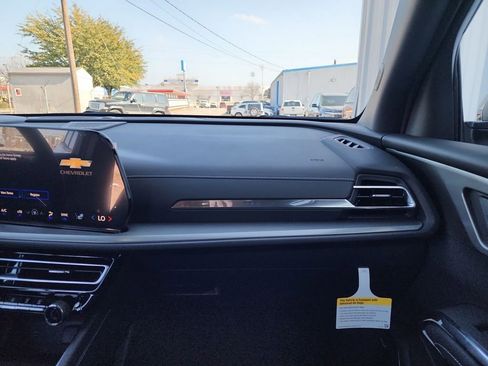 New 2026 Chevrolet Traverse LT image 34