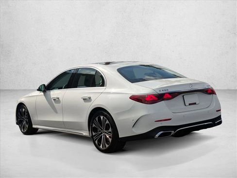 Certified 2025 Mercedes-Benz E 450 4MATIC Sedan image 11