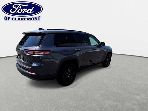 Used 2022 Jeep Grand Cherokee L Limited w/ Luxury Tech Group II AWD/4WD image 8