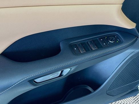 Certified 2025 Lexus RX 350 Premium w/ Convenience Package FWD image 18