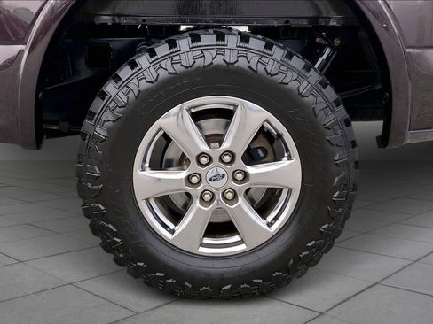 Used 2020 Ford F150 XLT w/ Equipment Group 302A Luxury image 10