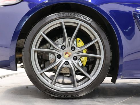 Used 2021 Porsche 718 Cayman RWD image 69
