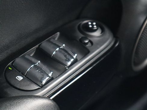 Used 2015 MINI Cooper S FWD image 29