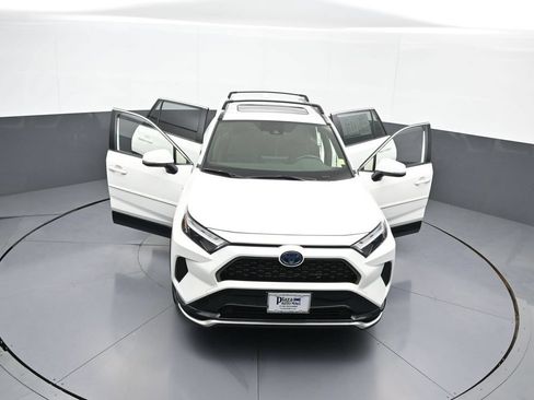 Used 2023 Toyota RAV4 SE w/ Weather & Moonroof Package AWD/4WD image 47
