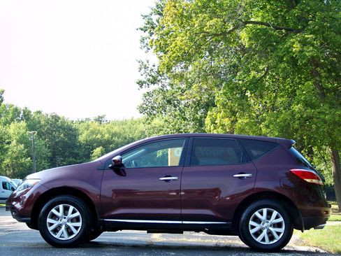 Used 2014 Nissan Murano S image 8