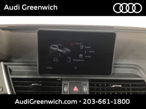 Used 2020 Audi Q5 2.0T Premium w/ Convenience Package AWD/4WD image 18