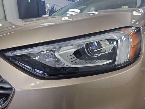 Used 2020 Ford Edge SEL w/ Convenience Package AWD/4WD image 36
