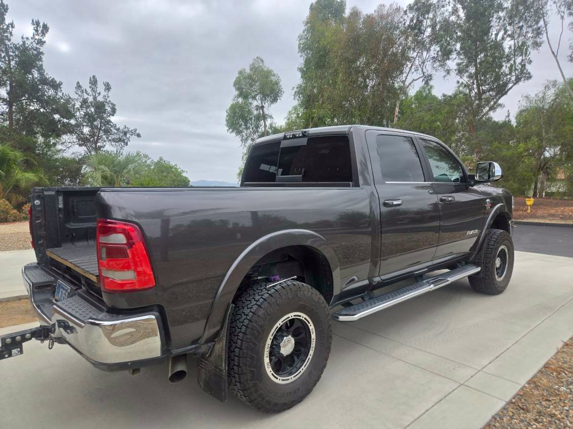 Used 2019 RAM 2500 Laramie AWD/4WD image 6