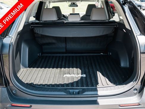 Certified 2023 Toyota RAV4 XLE Premium FWD image 7