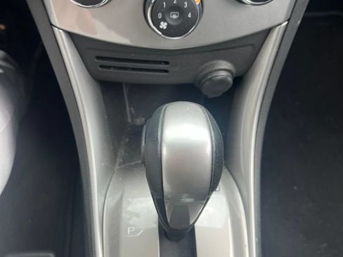 Used 2016 Chevrolet Trax LT AWD/4WD image 11