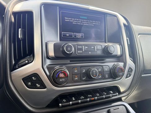 Used 2018 GMC Sierra 3500 SLT w/ Duramax Plus Package AWD/4WD image 23