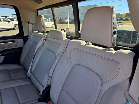 Used 2022 RAM 1500 Limited AWD/4WD image 34