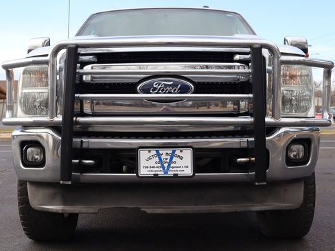 Used 2011 Ford F250 XLT w/ XLT Premium Pkg image 13