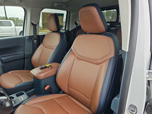 Used 2024 Ford Maverick Lariat w/ 4K Tow Package image 19