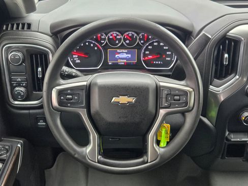 Used 2020 Chevrolet Silverado 1500 LT RWD image 26