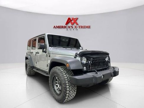 Used 2017 Jeep Wrangler Unlimited Sport w/ Quick Order Package 24S AWD/4WD image 8