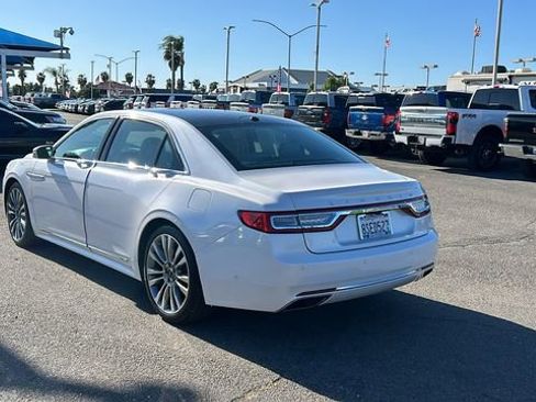 Used 2017 Lincoln Continental Reserve w/ Luxury Package FWD image 5