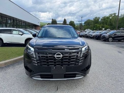 New 2026 Nissan Pathfinder SL AWD/4WD image 2