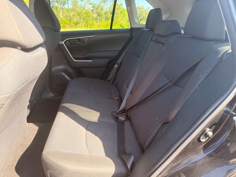 Used 2025 Toyota RAV4 LE AWD/4WD image 11