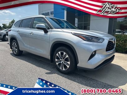 Used 2024 Toyota Highlander XLE