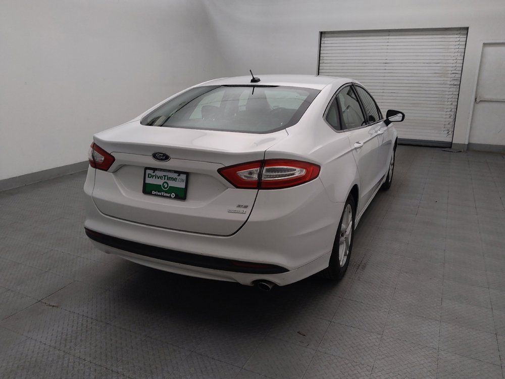 Used 2014 Ford Fusion SE w/ Equipment Group 202A FWD image 7