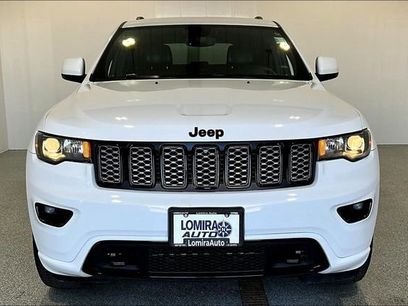 Used 2019 Jeep Grand Cherokee Altitude