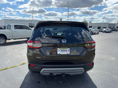 Used 2025 Honda Pilot EX-L image 7