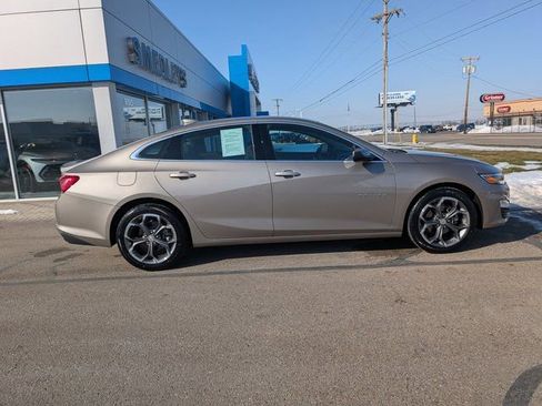 Certified 2024 Chevrolet Malibu LT image 3