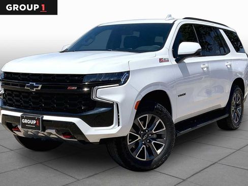 Used 2024 Chevrolet Tahoe Z71 w/ Luxury Package AWD/4WD image 1